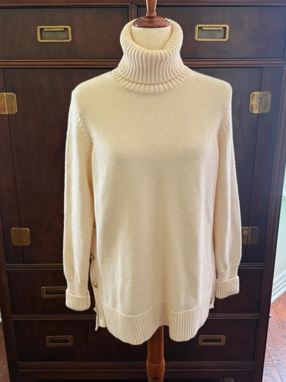 Tuckernuck Sophia Ivory Turtleneck Sweater Size S - Picture 2 of 13